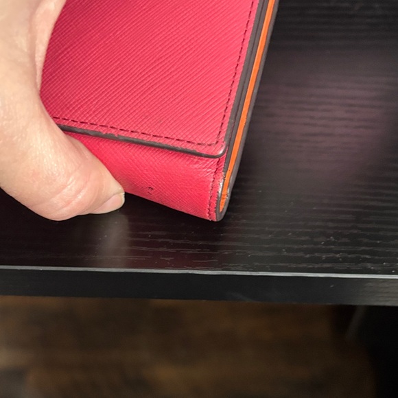 MCM Vibrant Pink Wallet with Gold Logo - Picture 4 of 16